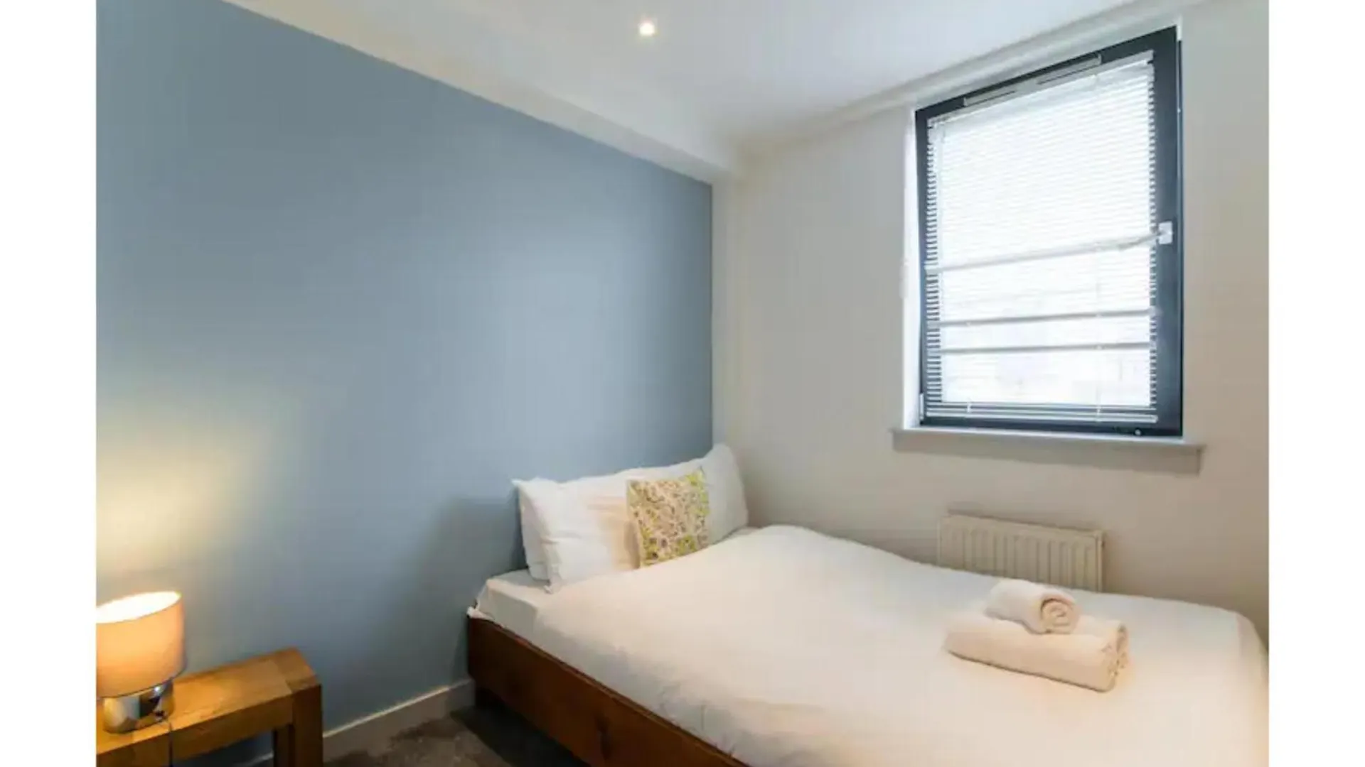 Modern Flat In The Middle Of Old Town Apartment Edinburgh