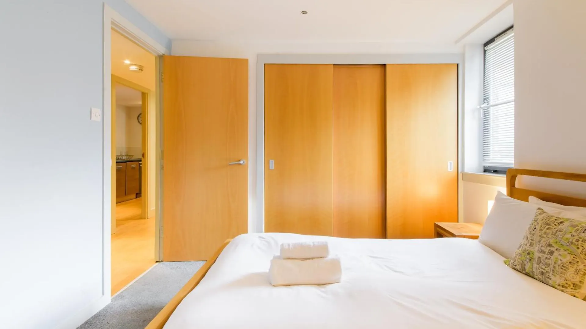 Modern Flat In The Middle Of Old Town Apartment Edinburgh United Kingdom
