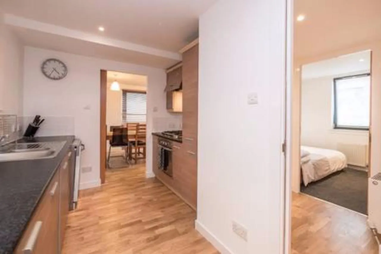 Modern Flat In The Middle Of Old Town Apartment Edinburgh